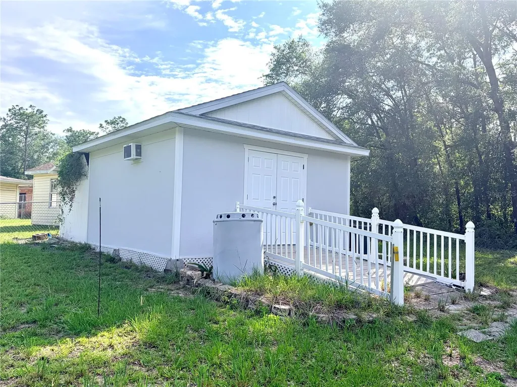6633 E Gurley Street Inverness FL 34452