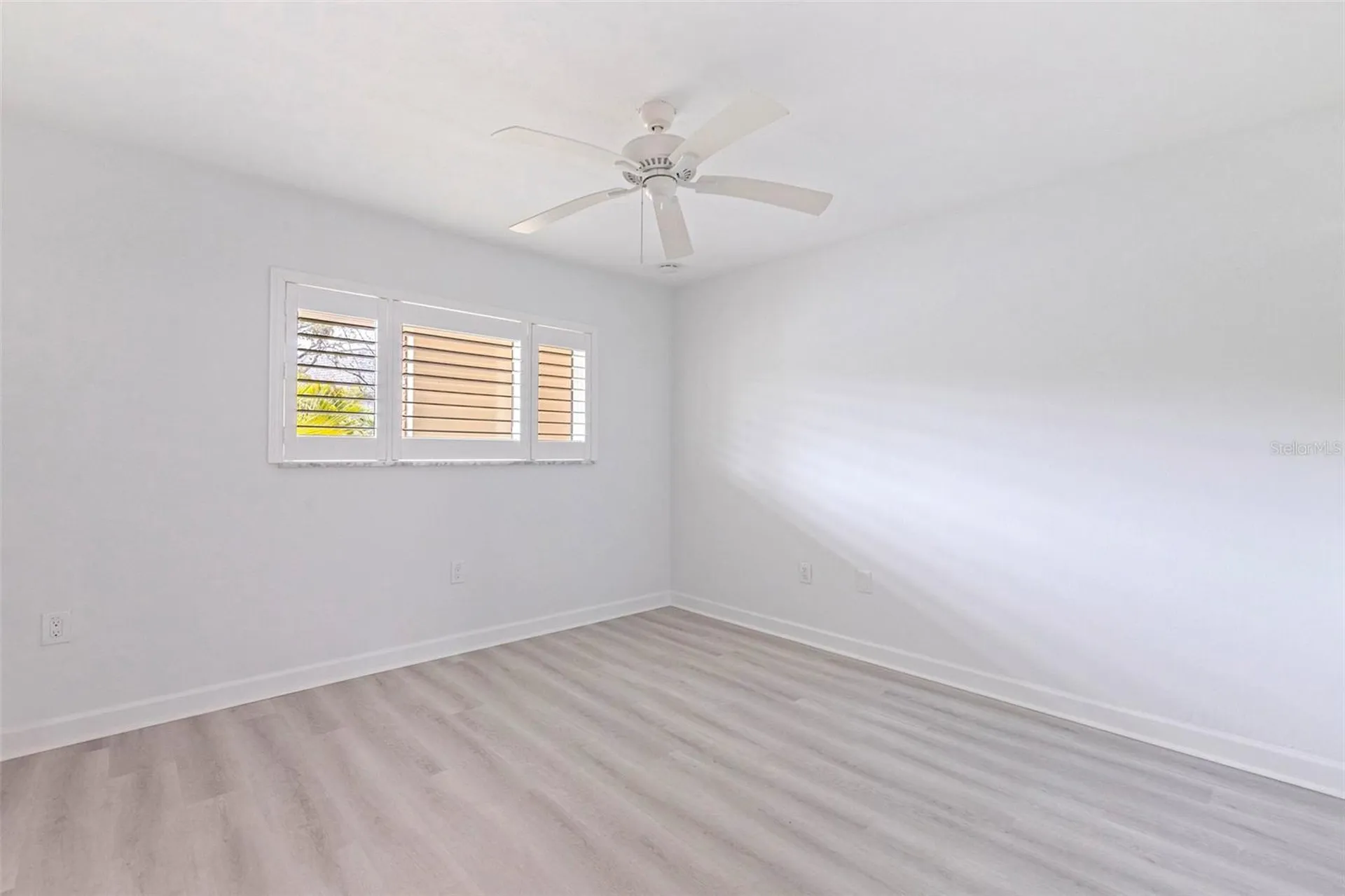 4480 Overlook Drive NE St Petersburg FL 33703