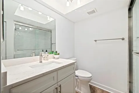 4480 Overlook Drive NE St Petersburg FL 33703