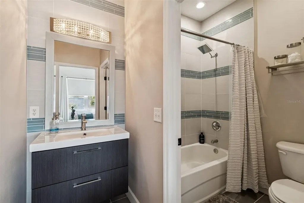 5321 Escena Court Tampa FL 33611