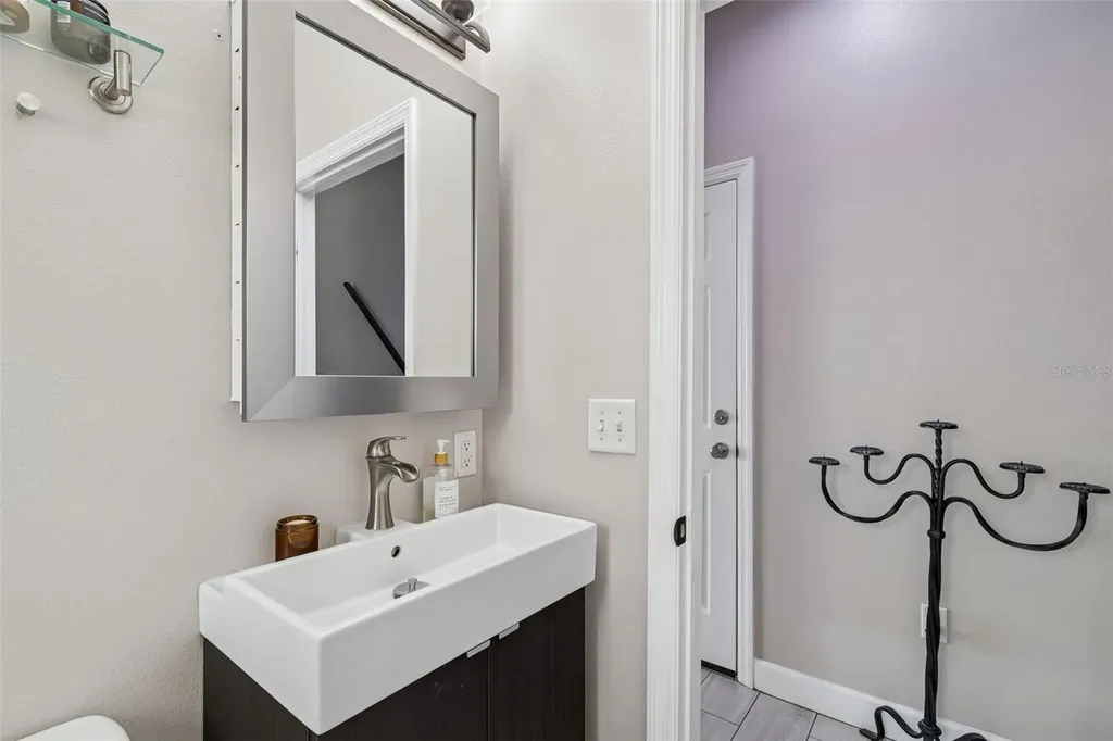 5321 Escena Court Tampa FL 33611