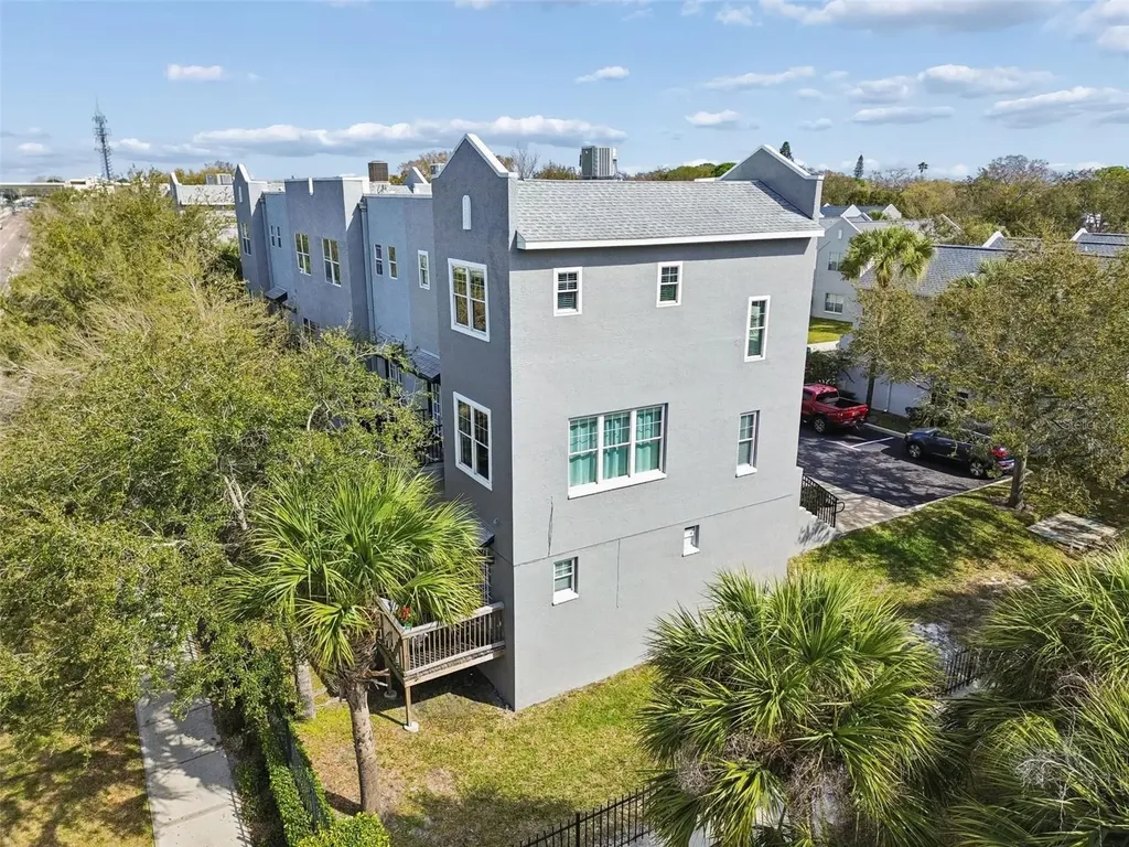 5321 Escena Court Tampa FL 33611