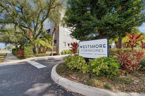 5321 Escena Court Tampa FL 33611