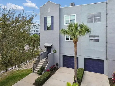 5321 Escena Court Tampa FL 33611