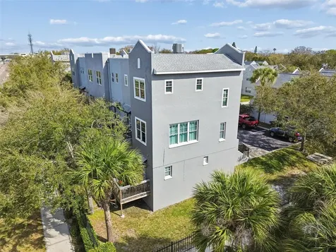 5321 Escena Court Tampa FL 33611