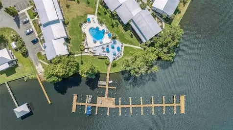 125 River Bend Place Welaka FL 32193