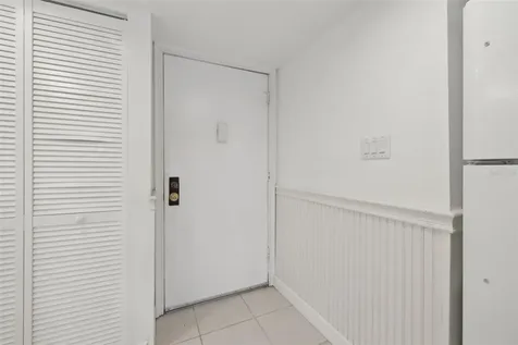 125 River Bend Place Welaka FL 32193