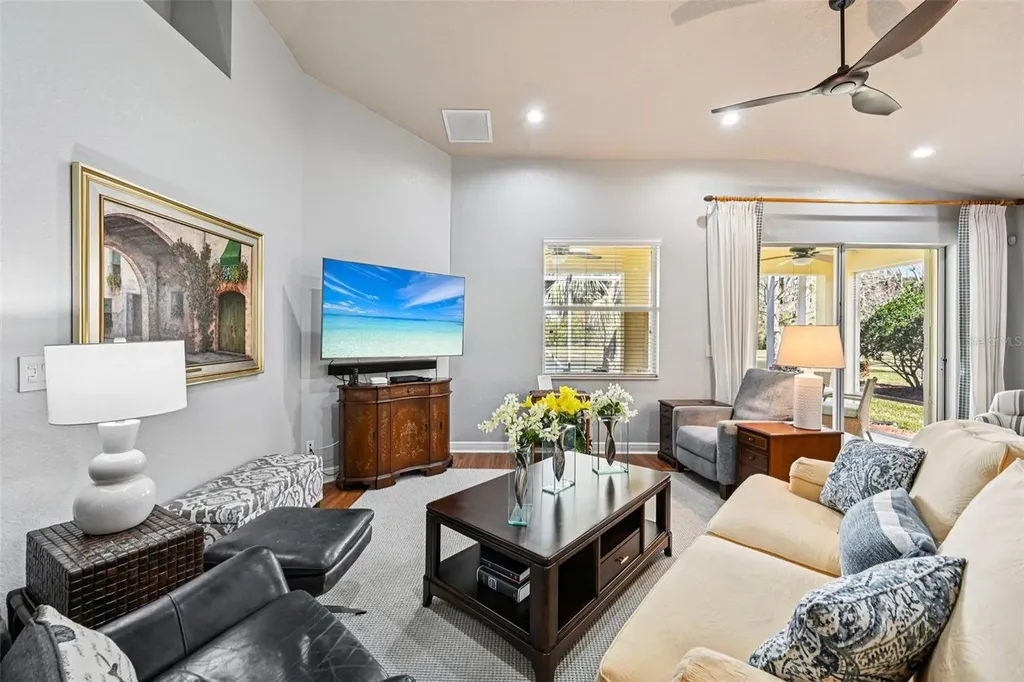 6364 Lennox Lane Vero Beach FL 32966