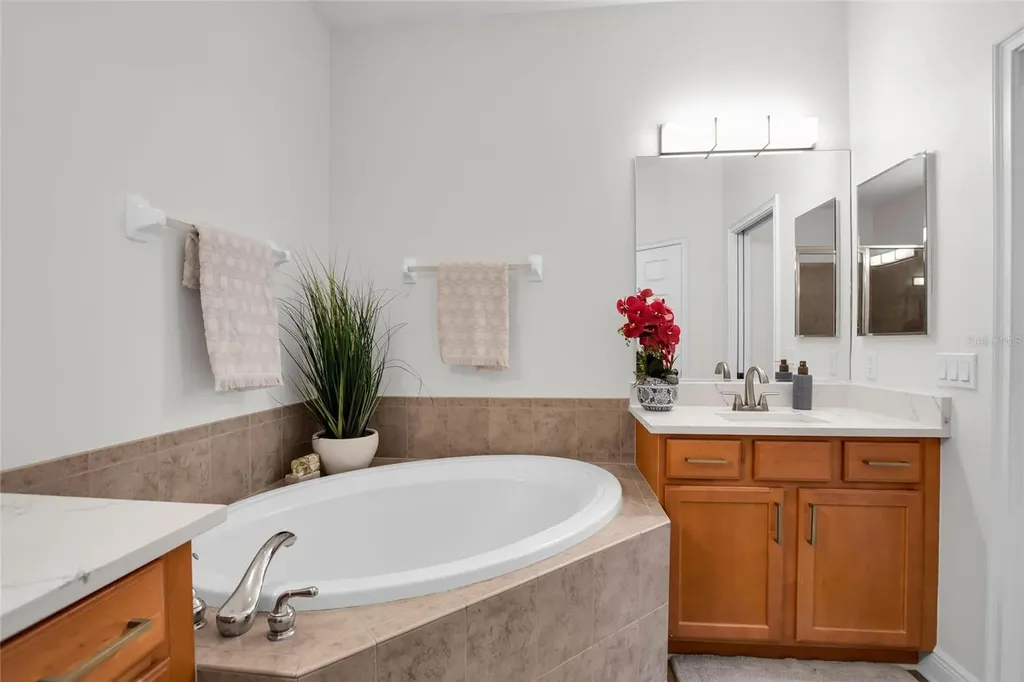 6508 Moorings Point Circle Lakewood Ranch FL 34202