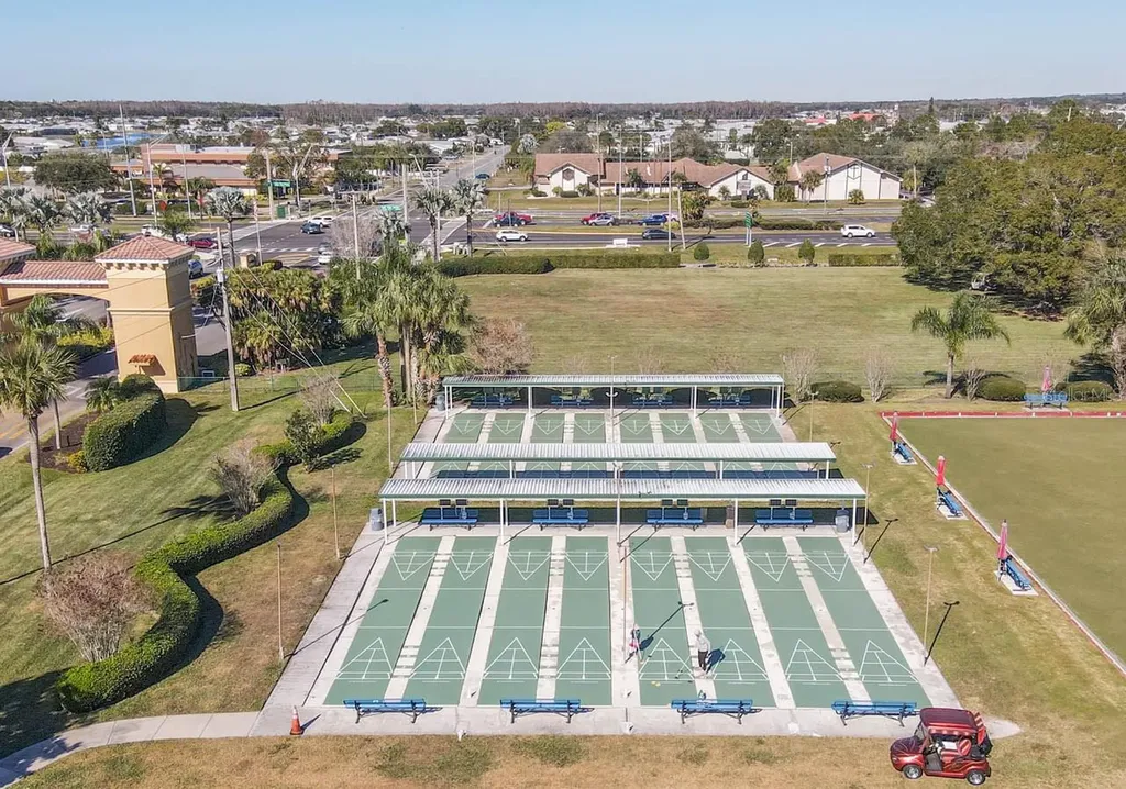 324 Knottwood Court Sun City Center FL 33573