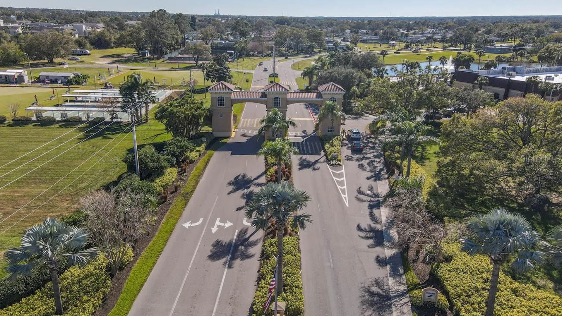 324 Knottwood Court Sun City Center FL 33573