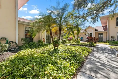 324 Knottwood Court Sun City Center FL 33573