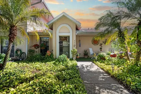 324 Knottwood Court Sun City Center FL 33573