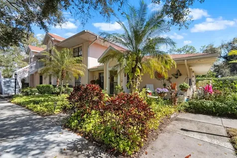 324 Knottwood Court Sun City Center FL 33573