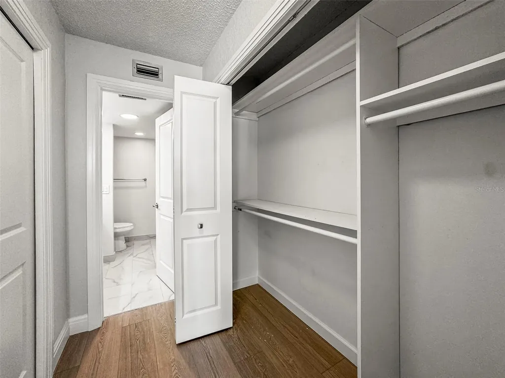 400 Island Way Clearwater Beach FL 33767