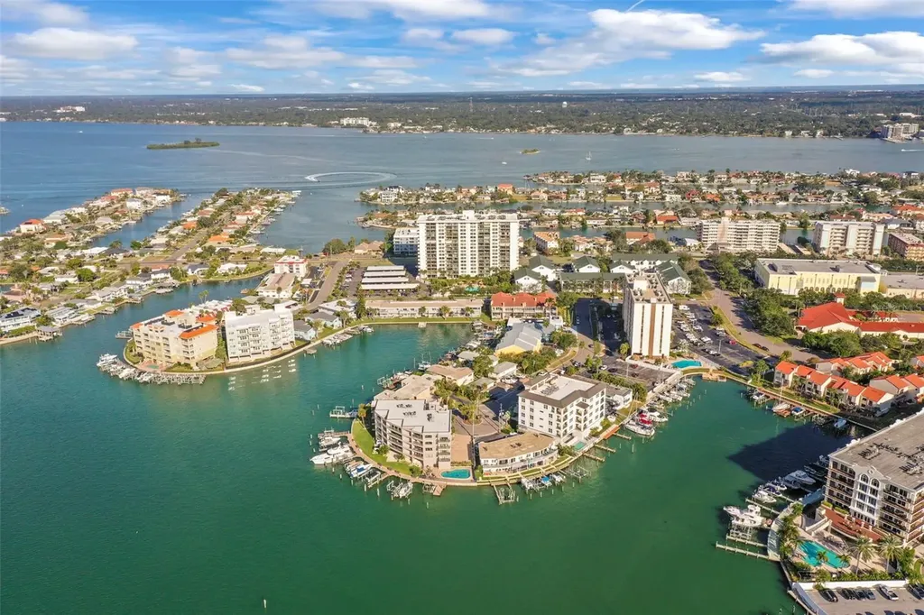 400 Island Way Clearwater Beach FL 33767