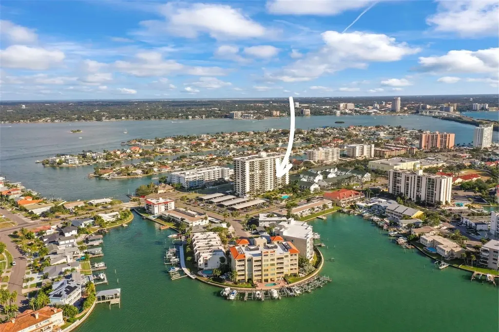 400 Island Way Clearwater Beach FL 33767