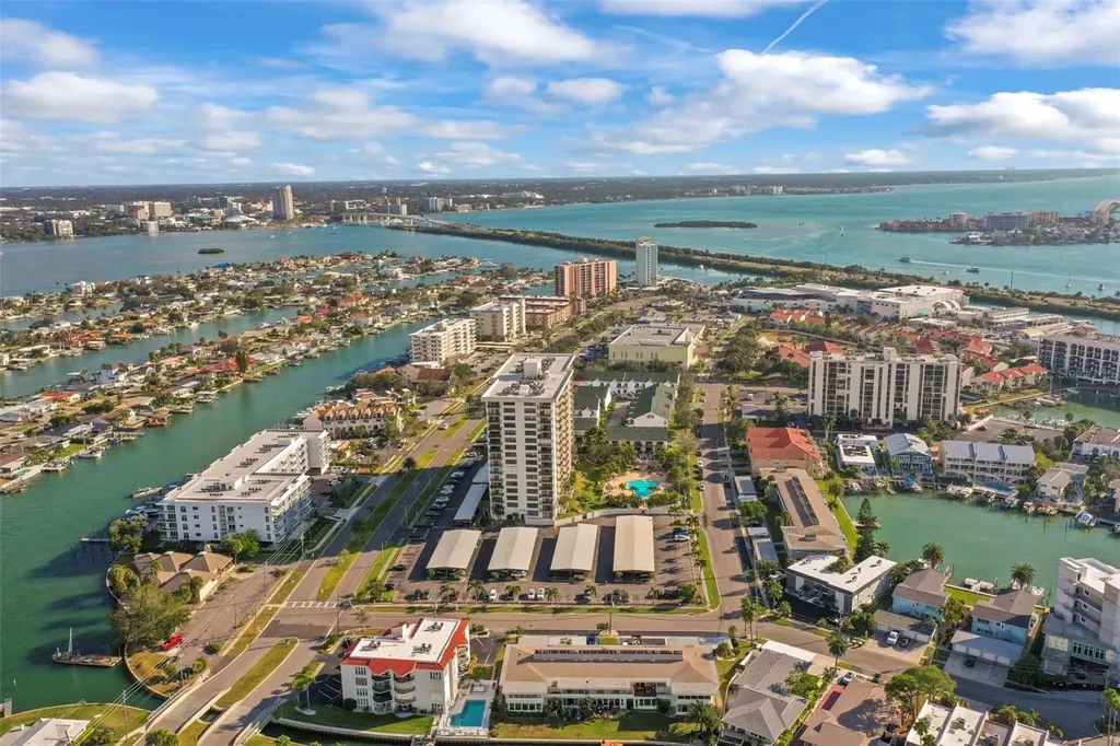 400 Island Way Clearwater Beach FL 33767