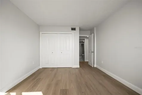 400 Island Way Clearwater Beach FL 33767