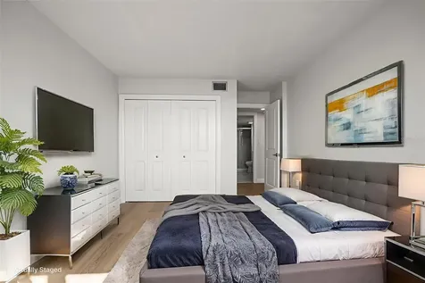 400 Island Way Clearwater Beach FL 33767