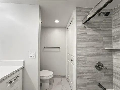 400 Island Way Clearwater Beach FL 33767