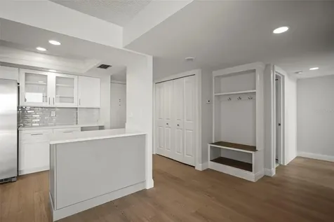400 Island Way Clearwater Beach FL 33767