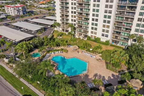 400 Island Way Clearwater Beach FL 33767