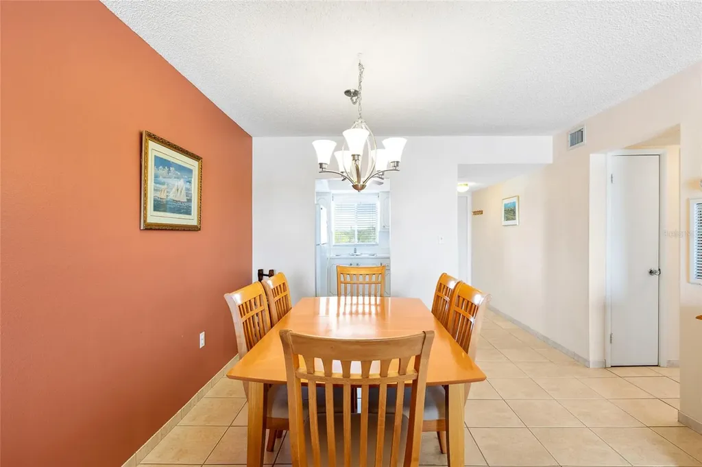 3959 Lake Bayshore Drive Bradenton FL 34205