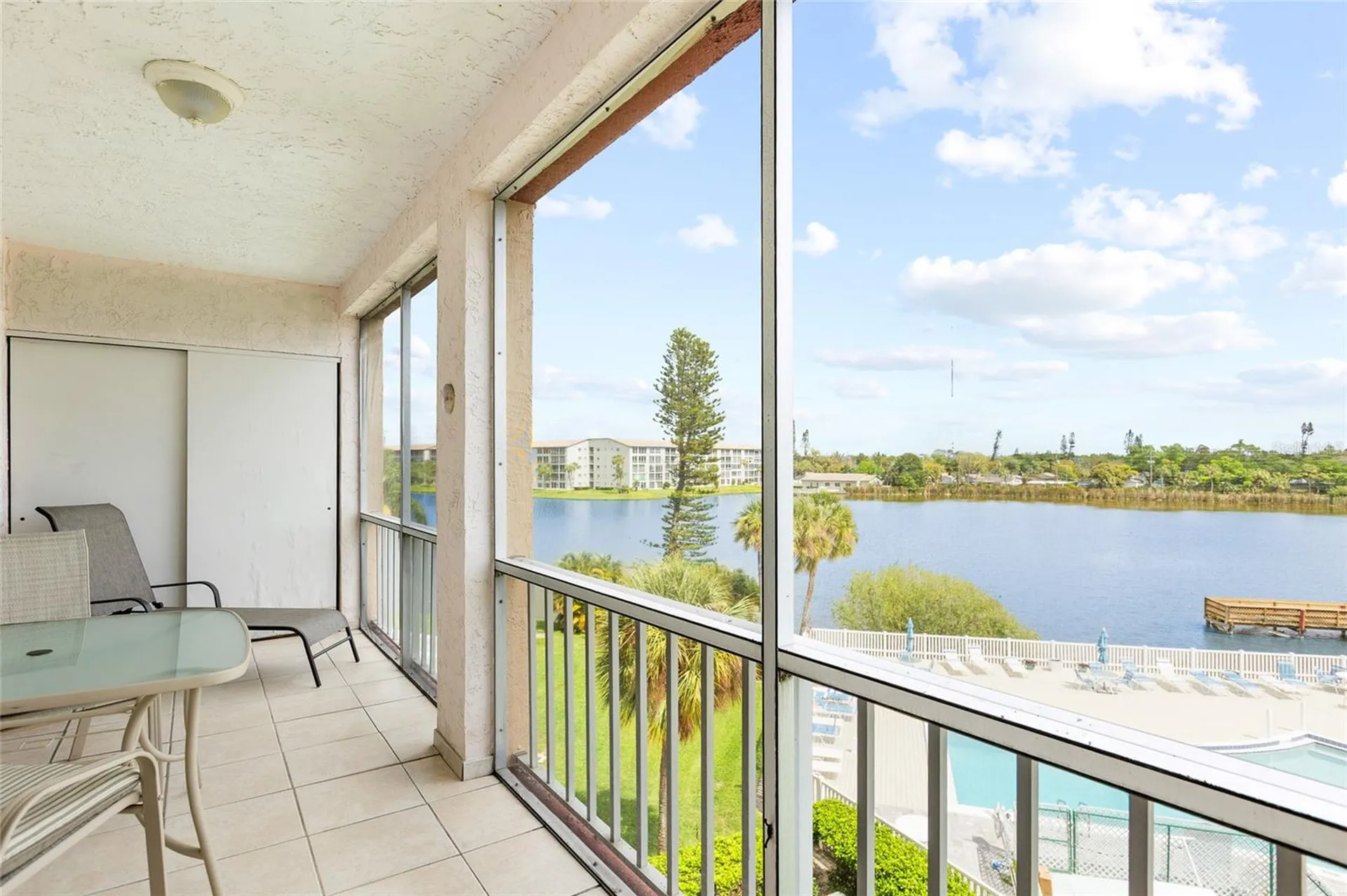 3959 Lake Bayshore Drive Bradenton FL 34205