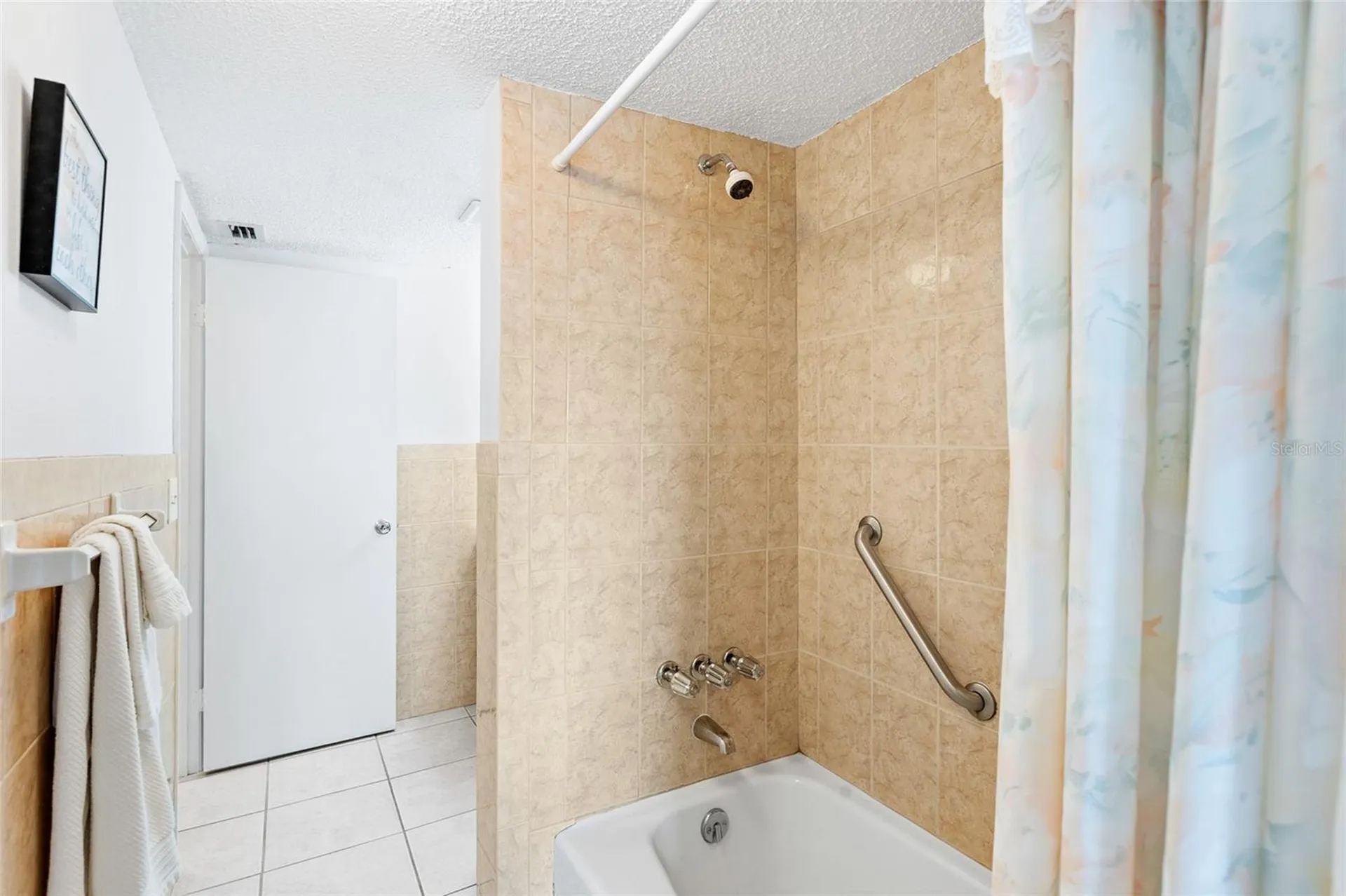 3959 Lake Bayshore Drive Bradenton FL 34205
