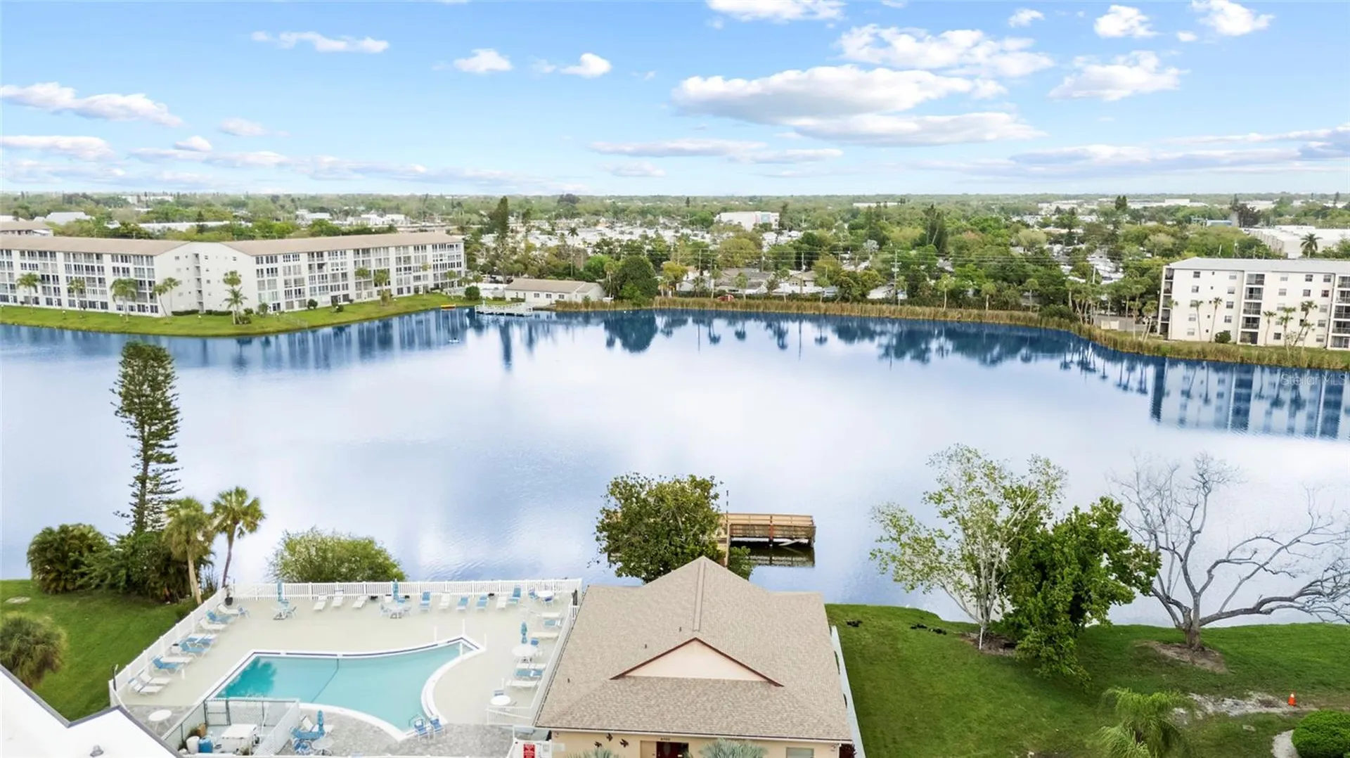 3959 Lake Bayshore Drive Bradenton FL 34205