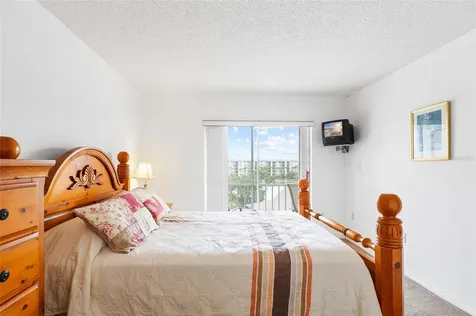 3959 Lake Bayshore Drive Bradenton FL 34205