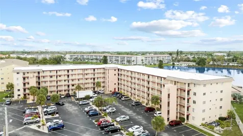 3959 Lake Bayshore Drive Bradenton FL 34205