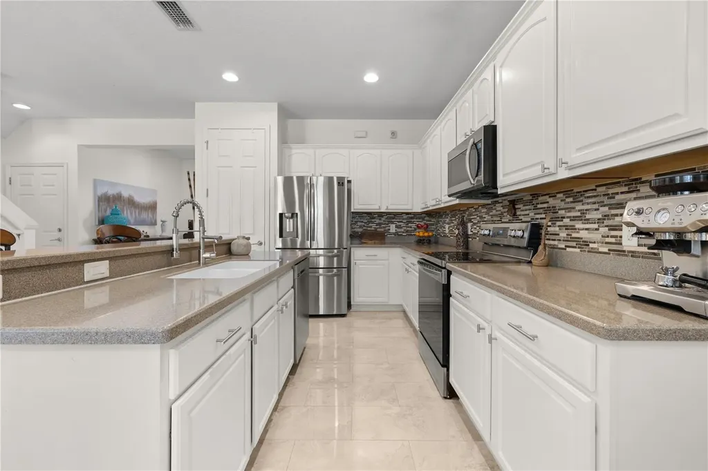 2996 Santa Maria Avenue Clermont FL 34715