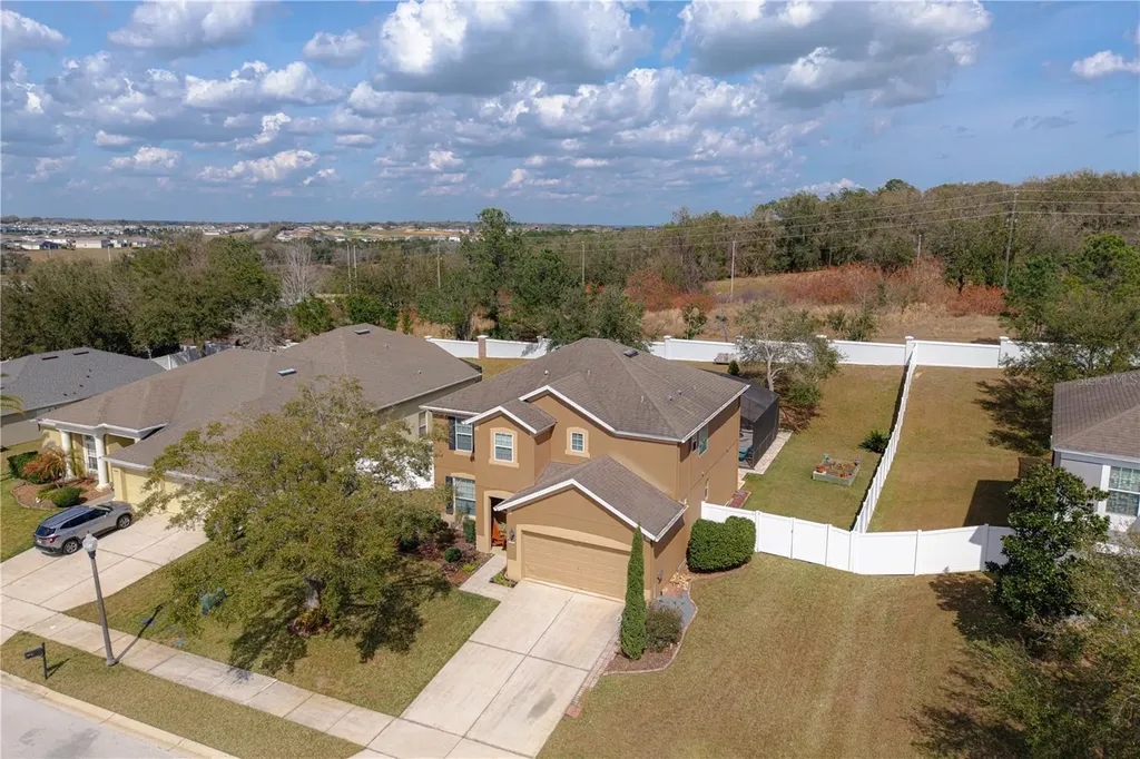 2996 Santa Maria Avenue Clermont FL 34715