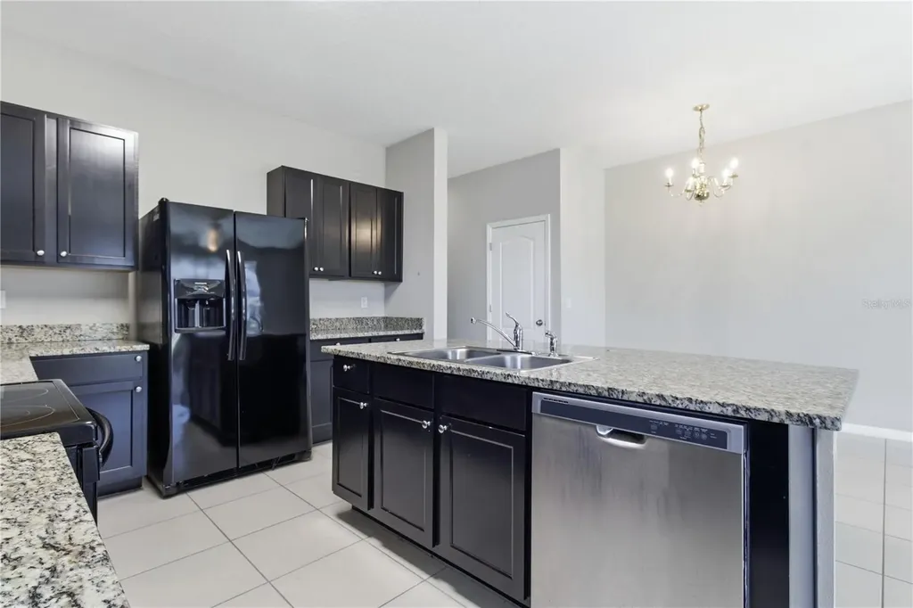 8819 Indigo Trail Loop Riverview FL 33578