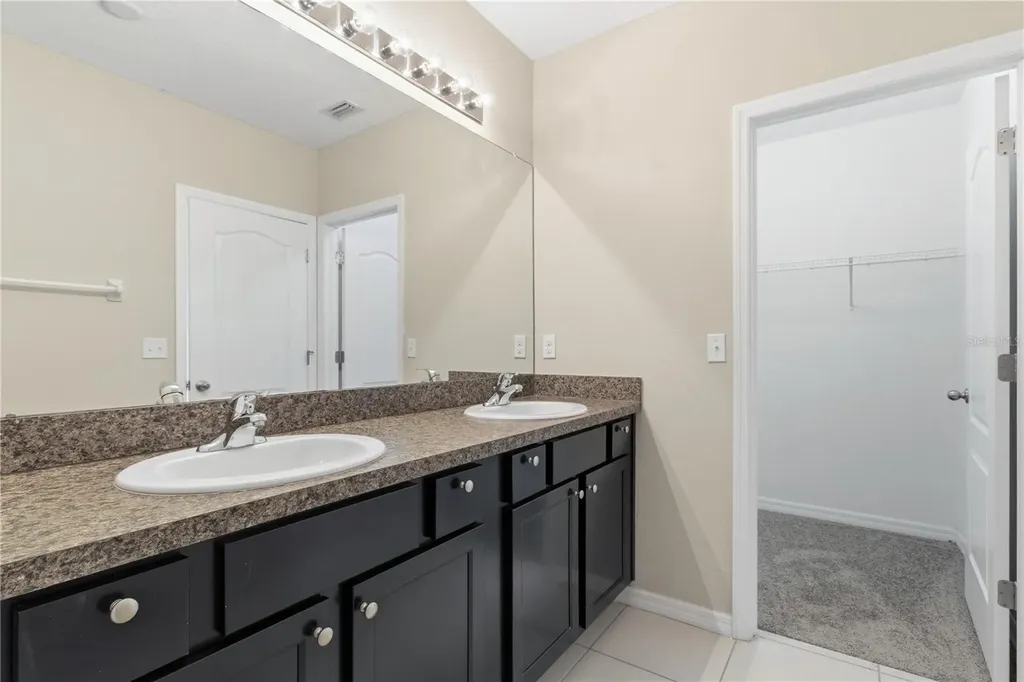 8819 Indigo Trail Loop Riverview FL 33578