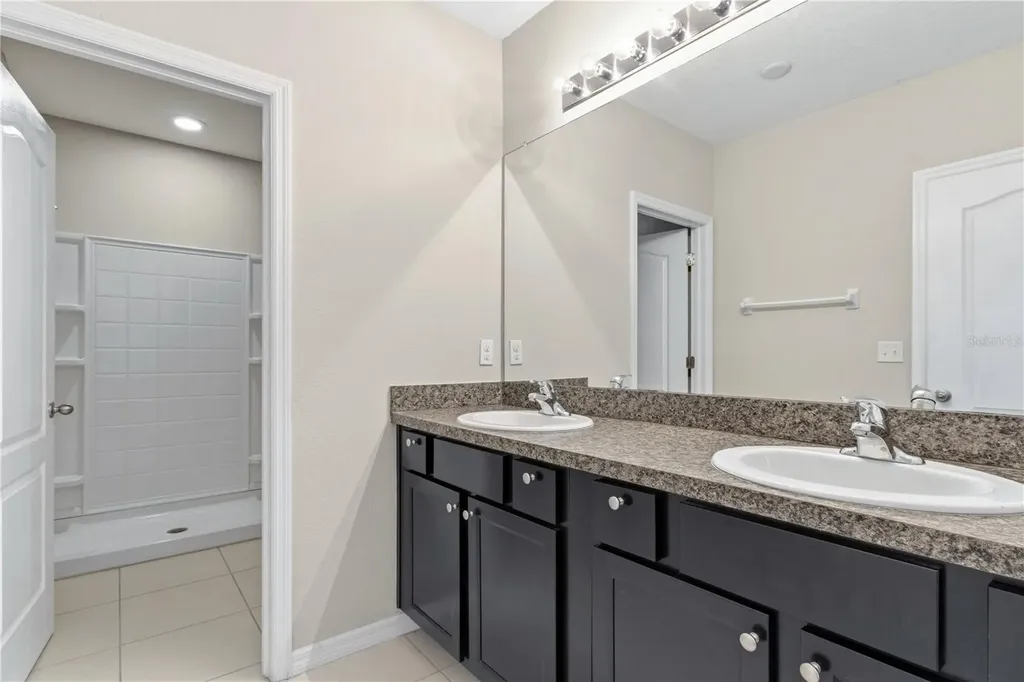 8819 Indigo Trail Loop Riverview FL 33578