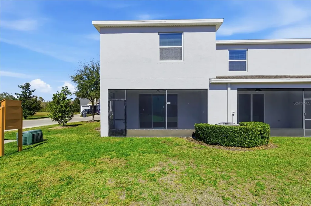 8819 Indigo Trail Loop Riverview FL 33578