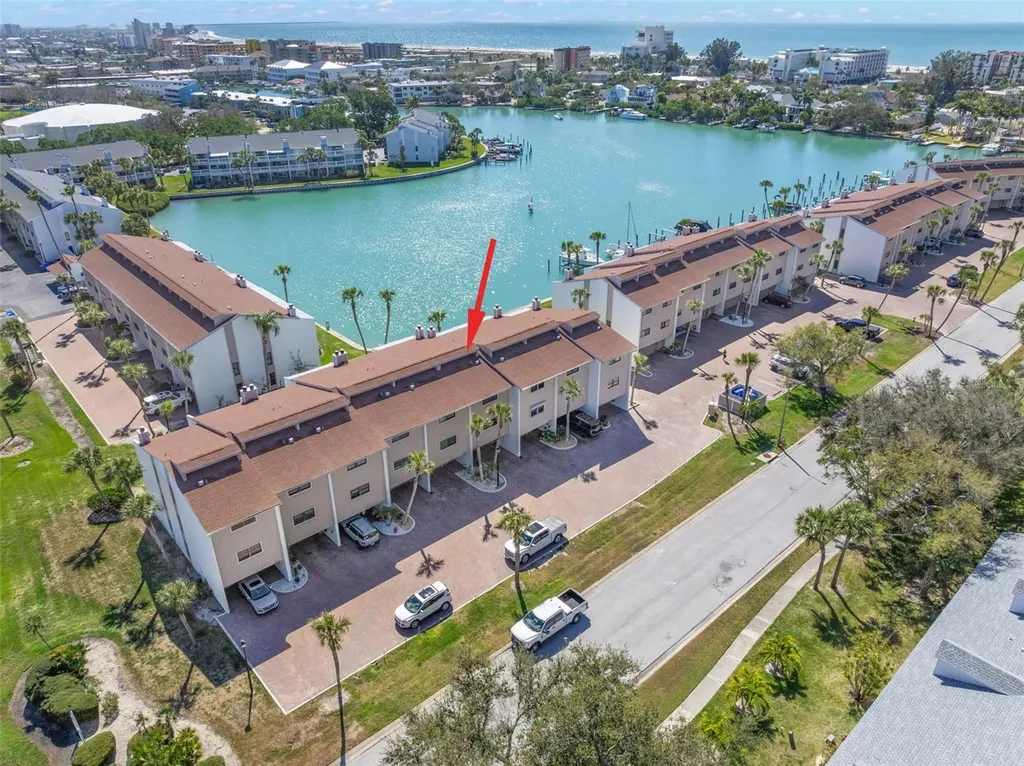 12320 Capri Circle N Treasure Island FL 33706
