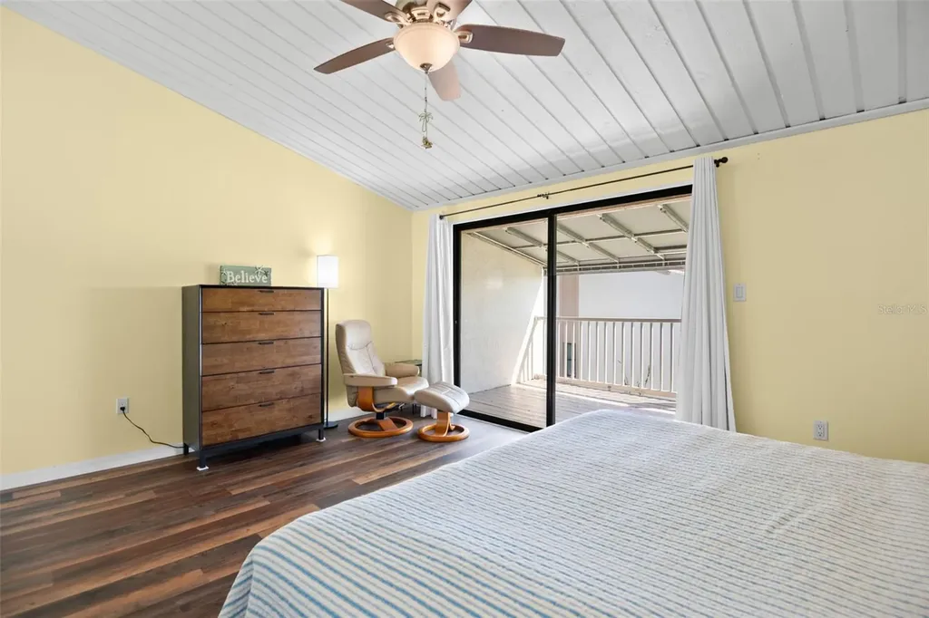 12320 Capri Circle N Treasure Island FL 33706