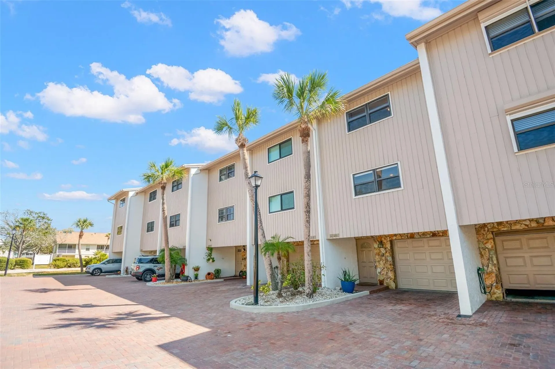12320 Capri Circle N Treasure Island FL 33706