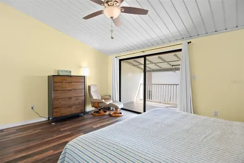 12320 Capri Circle N Treasure Island FL 33706
