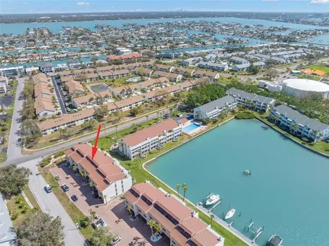 12320 Capri Circle N Treasure Island FL 33706