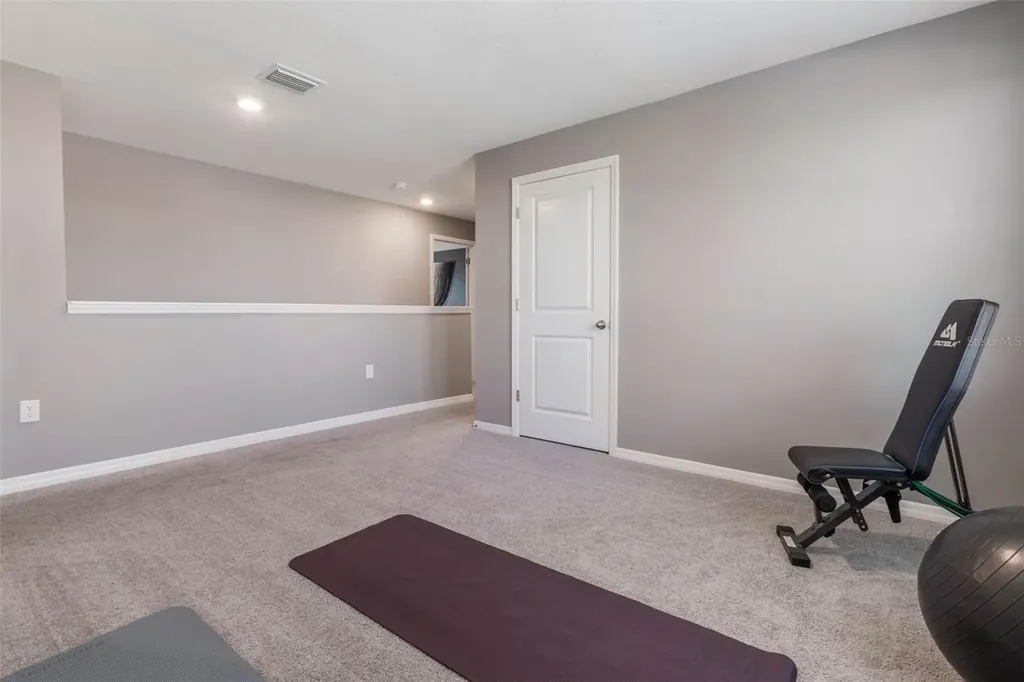 8595 Triumph Circle Wildwood FL 34785