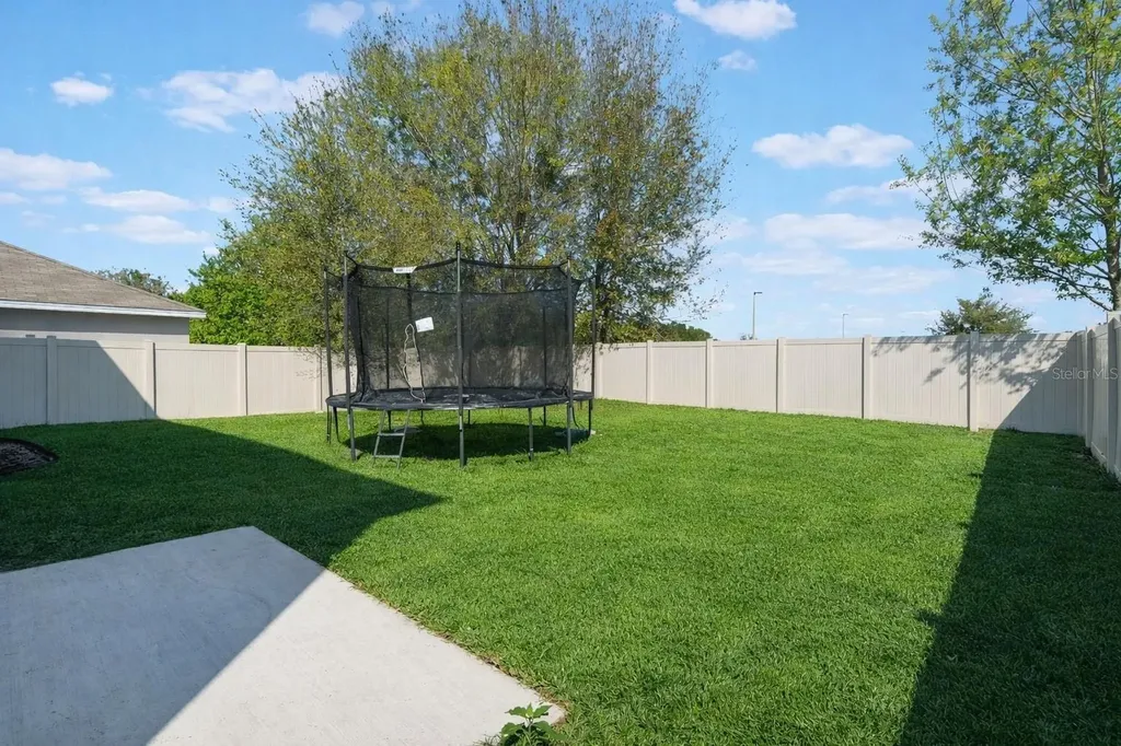 8595 Triumph Circle Wildwood FL 34785