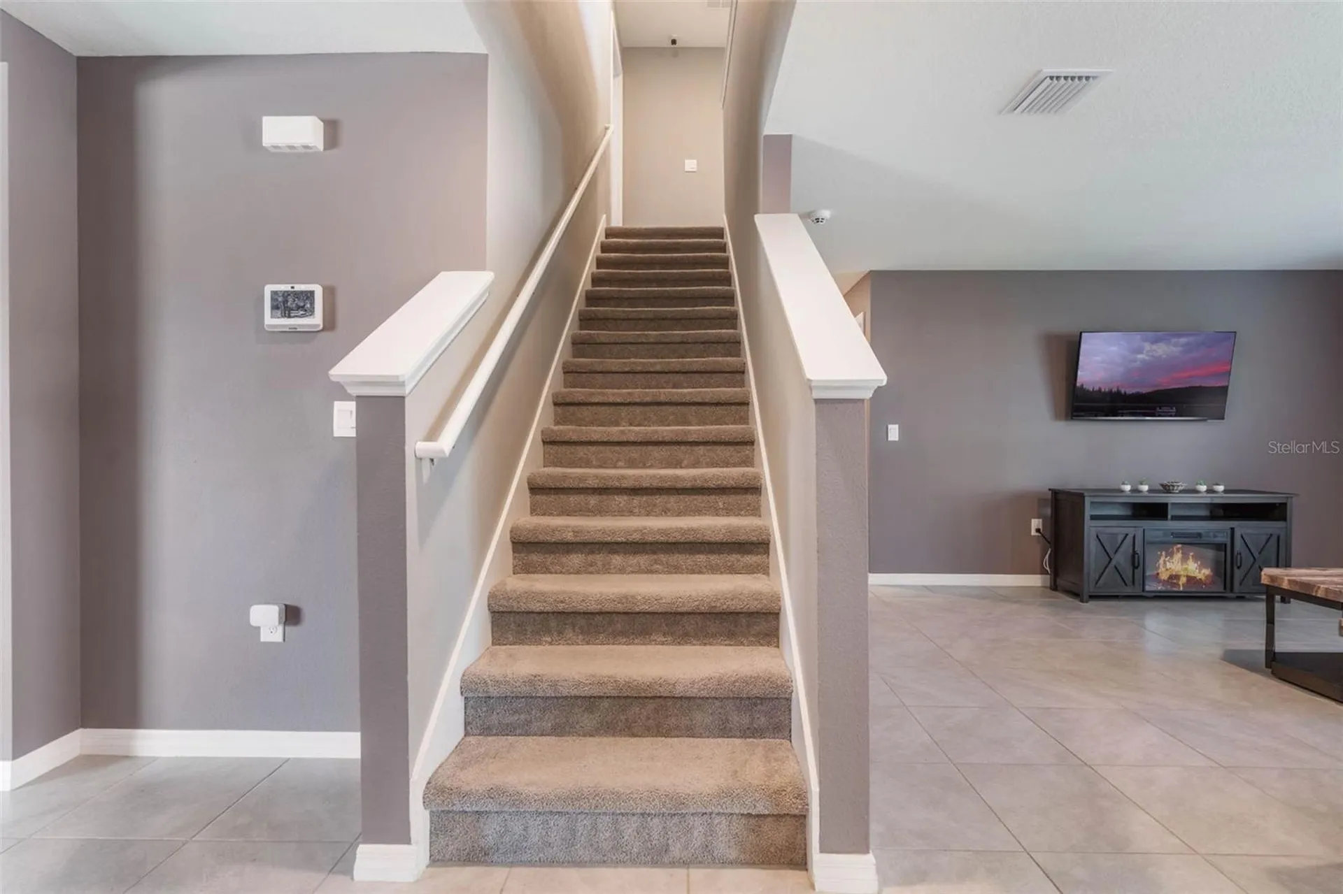 8595 Triumph Circle Wildwood FL 34785