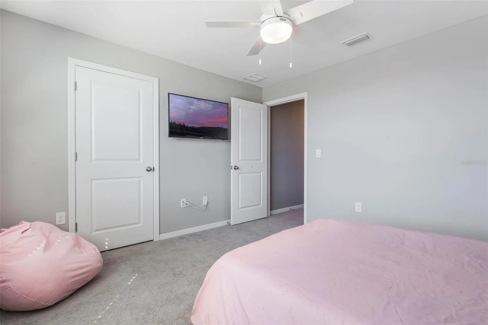 8595 Triumph Circle Wildwood FL 34785