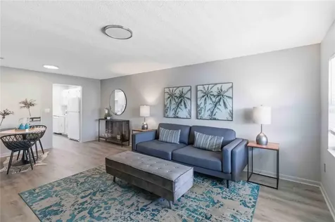 5257 81st Lane N St Petersburg FL 33709