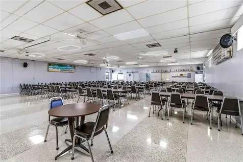5257 81st Lane N St Petersburg FL 33709